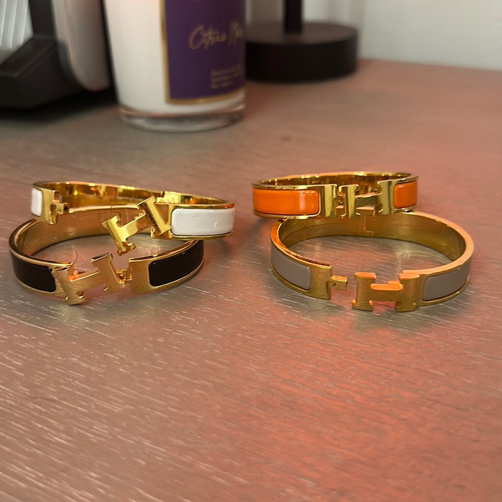 Hermes clic H